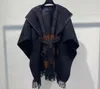 Xury Womens Wool Coat V Designer Jacket Dubbelsidig ullbroderad tryckkap Cape Tassel Belt Casual Cardigan Coats1649405