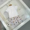 Fashion Baby Tracksuits Summer Kids Designer Designer Dimensioni 90-160 cm T-shirt e gonne stampate a motivi per animali multipli 24pril 24pril