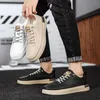 Beliebte kleine weiße schuh trendy elastic band herren schuhe leder top top board schuhe realistische treten flache boden lässige schuhschuhe