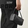 LOW Bucket de moda feminina redonda Bolsa quadrada pequena Classic Solid Leather Inner Pillow 240429