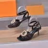 Kilit It Elbise Ayakkabı Buzağı Deri Kadın Lady Kız Sandal Dış Tablo Yaz Altın Tonu Çember Toka Aksesuar It Düz Mule Slaytlar Terlik Tangon Sandal Ayakkabıları 5.5 07