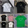 Designer t shirt mens tshirt tshirt för man t shirt kvinnor tees orm mode sommarkläder kort ärm broderi lyxig casual svart vit högkvalitativ kläder