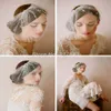 Vintage korte blush sluier bruids bruiloft korte sluiers met parelkam korte blusher sluier bruid haaraccessoires 2021 headpieces 252V