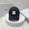 Luxe designer hoed geborduurde honkbal pet vrouwelijke zomer casual casquette honderd nemen zonbescherming zonnebrandhoed