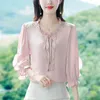 Frauenblusen Sommer Feste Farbe All-Match Fashion Shirt Frauen Rüschen bestickte Schnürung Pullovers Temperament Elegante Satin-Gesicht Tops