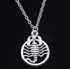 20pcs neue Mode Halskette 26x19mm Scorpion Scorpio Zodiac Pendant Kurzlange Frauen Männer Colar Geschenkschmuck 2010131224231