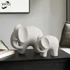 Objets décoratifs Figurines Nordic Style Elephant Resin Statue Ornements Home Decor Crafts Office Bureau Figurines Décoration bibliothèque Sculpture Gift T240506