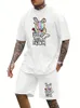 Herren Sommer Daily Casual Kurzarm Shorts Set Cartoon Bunny Doll und glücklicher Charme gedruckt T-Shirt Shorts Set Home Pyjamas Set 240430