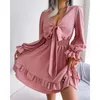 Abiti casual 2024 Summer Leisure Lace in giro per la vita Abbigliamento in legno Abito Swing Women Sexy Deep Neck V-Up-Up Mini Vestidos de Mujer