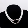 Lettere Pendants Designer Collane di marca Cowelry Collana in cristallo in acciaio inossidabile Voga uomo Catene perlato Pearl Personality Clavicle Chain Regalo per matrimoni