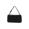 LOW Bucket de moda feminina redonda Bolsa quadrada pequena Classic Solid Leather Inner Pillow 240429