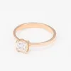 Sans cou pour la femme Swarovskis Bijoux High Version Rose Gol Rose Four Claw Square Diamond Ring Femme Swallow Element Crystal Anneau