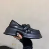 Casual skor solid plattform kvinnlig brittisk stil vintage pumpar för högskolestudent kvinnors mikrofiber läder
