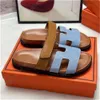 Slippers Designer Fomen Slides платформы мужчины Summer Sliders Sandale Shoes Classic Brand Casual Woman Owner Slipper Beach Real Leather Top Caffenge 35-42