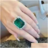 Solitaire Ring japanska och koreanska högkvalitativa Fashion Emerald -damer matchar alla födelsedagsfest lyxiga smycken gåva släpp leverans dh4j6