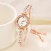 Montre-bracelets 2pcs Set Femmes Luxury Business Watchs Casual Rhinestone Heart Bracelet Ladies Quartz Robe Clock Montre Femme