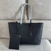 Luxurys Handbag Shop Designers The Tote Bag Woman Mens On the Go Clutch Mother Bage Black Disaper Shourder Bag Cowhide Leather Purse Wallet Crossbody Travelbods