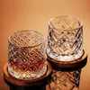 Tasse en verre de whisky rotatif rétro avec caboteur en bambou rotation de rotation de stress soulagement de stress vins agréables tasses de bar à la maison ustensiles 240430