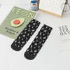 Chaussettes masculines chic vintage noir et blanc motif floral cheville masculine masculine bassages hiver hop hip hop