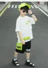 2024 Fashion SummerTeenage Boy Clothes Boys pour 312 ans short de tshirt décontracté coréen 2 pcs Funny Cartoon Sports Costume 240430
