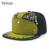 Punk Artificial Diamond Hip-Hop Hat Mens Rivet Baseball Hat Snap On Hat Flat Brim Hat Outdoor Sunhat Castquette240429