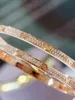 Damenarmband Gold Drehmoment Bangle Doppelreihe Diamant Luxusschmuck Breite 5 mm versteckt Inlay -Prozess hohe, fade resistente Armbänder Designer für Frauen Bijouxq2