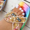 Slippers Plus Taille Chaussures pour femmes 2024 Luxurious Raignes Rainbow Tlides à la mode carrée Pétuflas Flat de Mujer