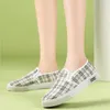 Casual schoenen Cresfimix Women Fashion Round Toe Black Plaid Spring Slip On Anti Skid Work Lady Canvas Summer Office Loafers A913
