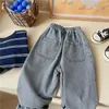 Spring and Autumn Childrens Contrast Wide Leg Jeans Contrast Loose Relaxed Pants for Boys and Girls Jeans Baby Kids Trousers 240430