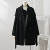 Kopa damski płaszcze lanmrem czarny środkowy moda mody wiatrówki damski lapel z podwójnym piersią pasek zebrany płaszcz w talii w stylu koreański 2024
