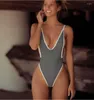 Swimwear femminile sexy Taglia due pezzi da bagno da bagno da donna donna a V-Neck Slimming Beachwear 2024 Vesti da donna alla moda estiva