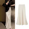 Jupes satin pour les femmes d'été fashion coréenne midi une ligne longue belle jupe de calandre haute taille femelle