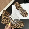 Slippers Fashion Cendages Sandales Sandales Pumps Léopard Femelles Foués Footwear Talons hauts transparents pour les femmes