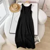 Casual jurken Maxdutti linnen mouwloze midi -jurk vrouwen mode elegante forens vrijetijds Noordse minimalistische zwarte katoenen tank