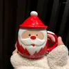 Mokken kerstpaar Stijl Melk beker Kerstman Claus Elk Shape Coffee Girl Cartoon Design 3D Ceramic Mok met Cover ZE03