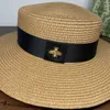 Geniş Memlu Şapkalar Kova Şapkaları Fransız Vintage Metal Bee Düz Üst Şapka Kadınlar İçin Uygun Yaz Plaj Şapkası Şık Panam Seyahat El Yapımı Örgü Str Şek La J240506