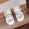 Channeles Luxury New Designer Button Womens Leather Sandals Hook Loop Sandals Outdoor Flat Bottom Open Toe Roman Stripe Beach Shoes Sizes