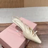 Miui lederen slingback hakken hoog 5,5 cm kitten vrouw sandalen echte lederen vaste kleur puntige teen gesp gespierdecor trendy lakleer formele schoenen feestschoenen