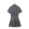 パーティードレスYenkye Summer Women Gray Lapel Shirtheeve Shird Dress Retro Girl Front Bottons Up Slim Waist PletedA-Line Mini