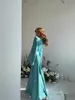 Ethnische Kleidung arabische muslimische Kleidungsmodelapparat Abayas Frauen langärmeliges Musulman Dubai Kaftan Türkei Islam für