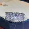 2024 100% Sterling Sier erstellt volles Moissanit Diamonds Edelsteinhochzeit Verlobungsring Fine Schmuck Geschenk für Frauen Whole