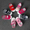 Sneakers zapatillas kinderen casual schoenen 2023 lente nieuwe kinderen sportschoenen ondiep gesneden meisjes schoenen ademende kinderen schoenen sapato Q240506