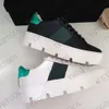 Kadın Sneaker Retro İşlemeli Platform Ayakkabıları Orijinal Deri Kalın Dip Daireler Klasik Dantel Up Sıradan Kutu NO332