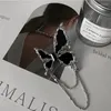 Brooches Fashion Metal Chain Butterfly Brooch Pendant Pildant pour femmes épingles à revers Badge Fête de mariage Accessoires Accessoires
