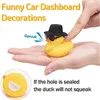 Decorazione per auto giocattolo in gomma Decorazione gialla Duck Cashboard Decorazione di occhiali freschi Duck con cartona di Cappello Caraf Auto e arredamento per la casa