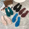 Luxury H Slippers de concepteur de luxe Été Nouvelle chaîne de ceinture Pig Pig Nez Beach Flat Bottom Sandales Femme PVC Ligne en plastique Chaussures de gelée avec logo de marque 1: 1