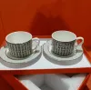 Taza de café de porcelana y platillo All-Match Taza de huesos de china Mosaico de diseño de mosaico en tazas de té de oro y saucersset