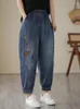 Jeans feminino 2024 Bordado de verão Bordado Vintage Liew Plus Tamanho Elástico Elastic High Jeans Longa calças de harém para mulheres