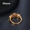 Rings de cluster Bettyue Brand Fashion Charme Charme Cúbico Caspo Campanhão Campanhado Casamento de Cor para Mulher Florid Jewelry Gifts