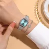 Montre-bracelets 2pcs / set Fashion Small Square Dial Femme Dame Quartz Steel montre